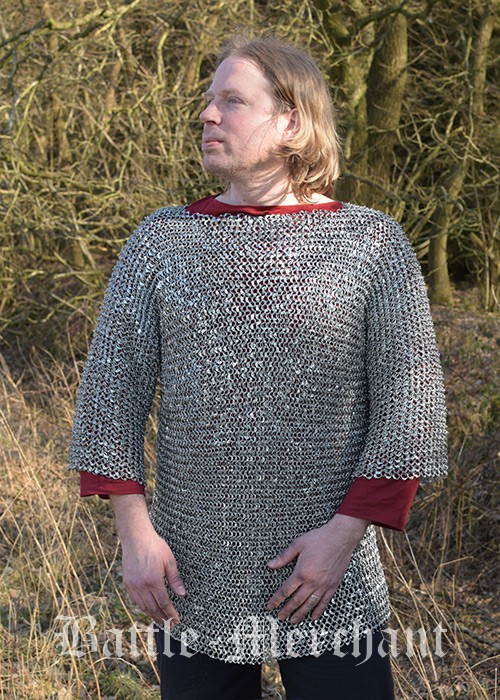 foto RRZ9 Chainmail shirt Haubergeon, riveted, size L, with minor def